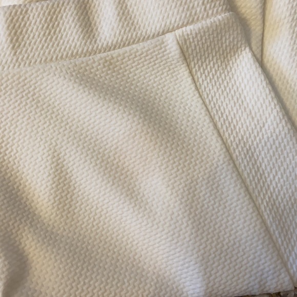 Adorable brand new swing skirt - Picture 2 of 2